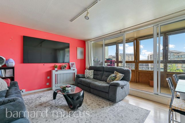 Flat 58, Belvedere House, Lemon Grove, Feltham photo 2