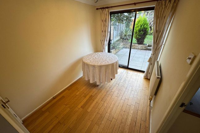 67, Beauchamp Avenue, KIDDERMINSTER photo 4