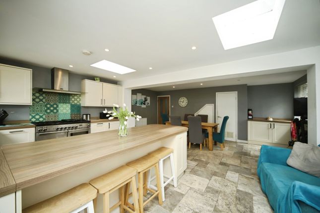 1, Waterloo Close, Bridgwater photo 2