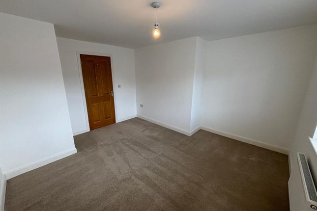 Photo - Bedroom 4 - Intaglio Drive.Jpg