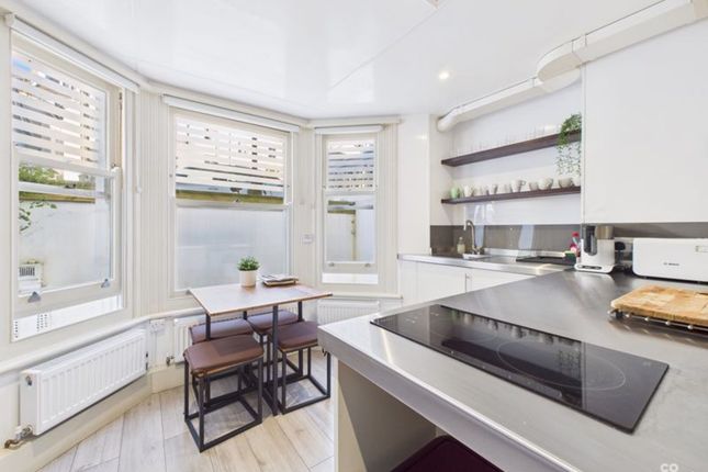 Studio 11 11 Seafield Road, Hove photo 4