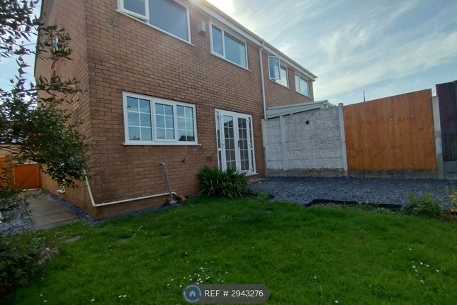 Bleakledge Grove, Hindley, Wigan photo 4