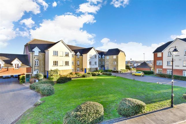 Thumbnail Flat for sale in Mercer Close, Aylesford, Kent