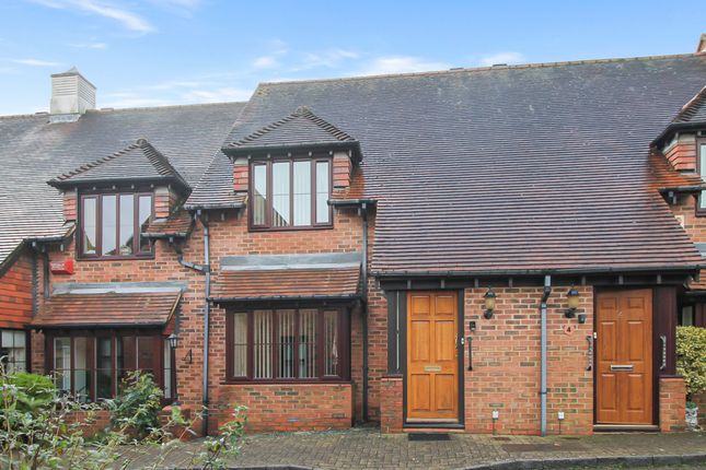 3 Upper House Court, Winchester Road, Wickham photo 2