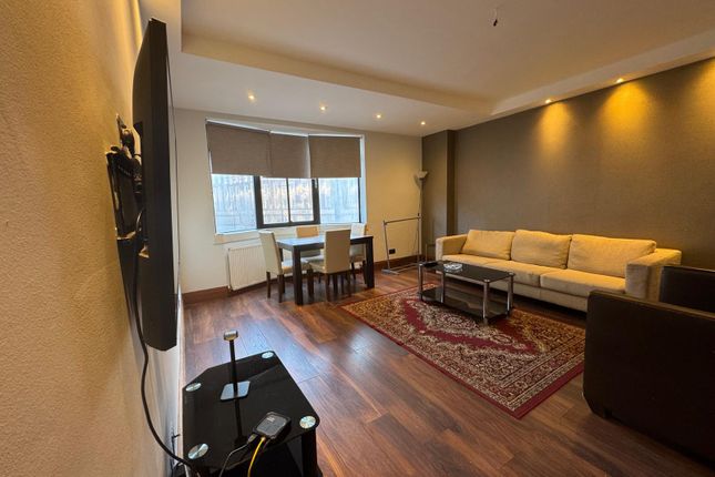 Whatsapp Image 2025-11-21 At 13.49.09 (6)