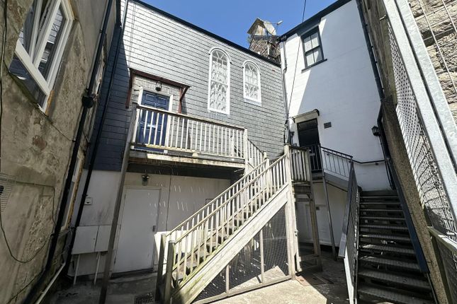 Thumbnail Flat to rent in West End, Redruth