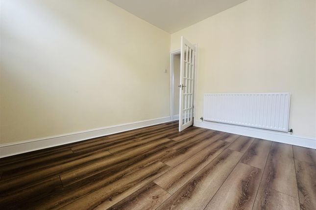 19, Erdington Road, Atherstone photo 4