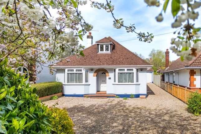 Thumbnail Detached house for sale in Reading Road, Woodley
