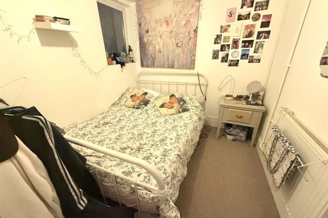 Flat 1, 15 John Street, Bristol, Bristol photo 2