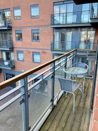 Waterfront Walk, Birmingham photo 3