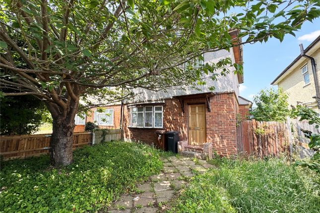 3-bed semi-detached on 9, Snelling Avenue, Gravesend, £190,000