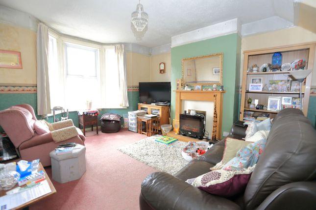 93 Ospringe Road, Faversham photo 3