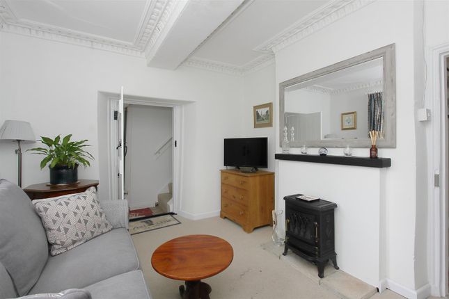 High House, Village Street, Andover photo 3