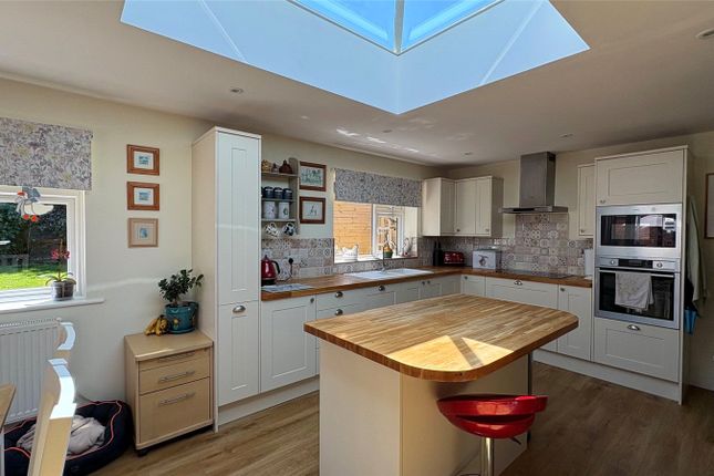 18, Monmouth Way, Devon photo 4
