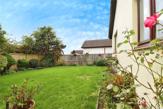 82, Woodland Close, Devon photo 4