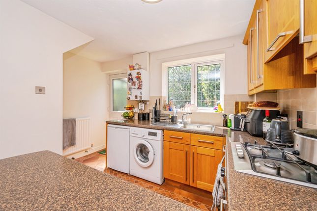 2, Mountford Close, Derby photo 3