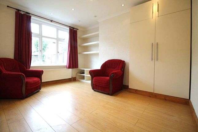 Semi-detached house for sale in Sunnycroft Road, Hounslow