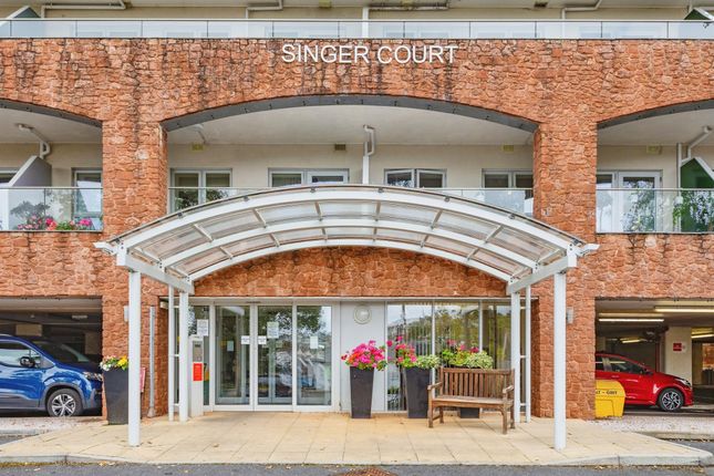 54 Singer Court, Manor Crescent, Paignton photo 4