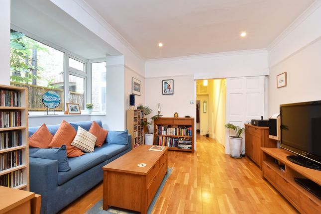 3b, Dunoon Road, London photo 2