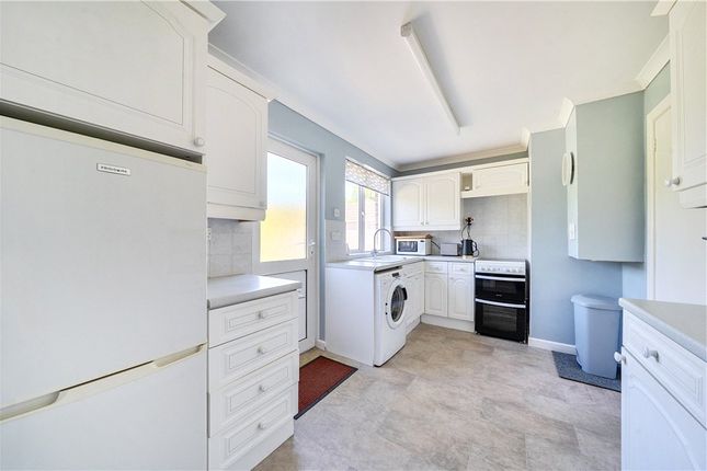 Wentworth,, Whinwhistle Road, Romsey photo 4