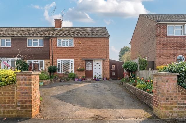 3-bed house on 111, Mitcham Road, Camberley, £430,000