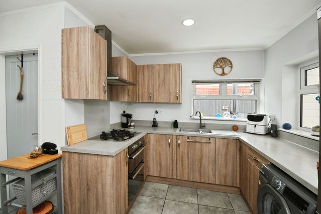 14, Doddington Avenue, Lincoln photo 4
