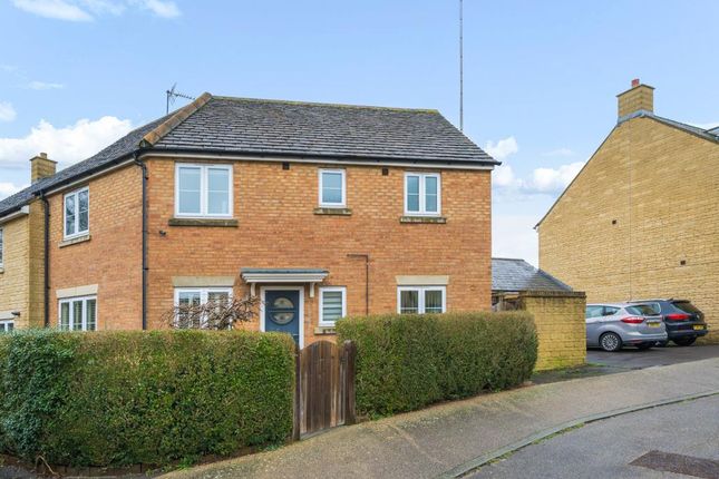 Thumbnail End terrace house for sale in Witney, Oxfordshire