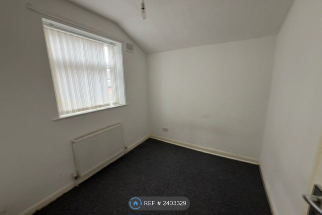 Denton Grove, Liverpool photo 4