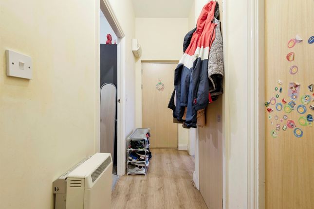 Flat 17, Stamford Yard, Kneesworth Street, Royston photo 2