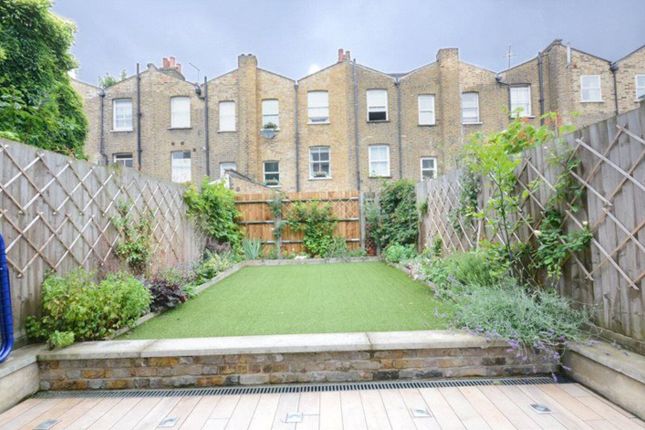 Chatham Street, London, SE17, Elephant and Castle photo 3