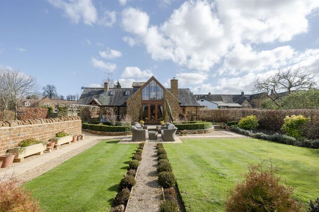 Thumbnail Detached house for sale in Ilmington, Shipston-On-Stour, Warwickshire