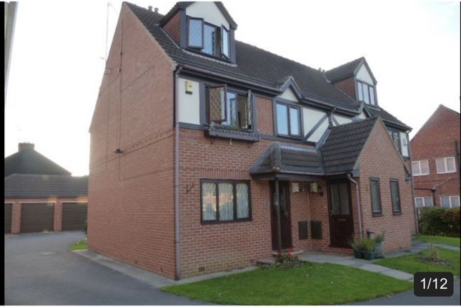 Flat for sale in Tudor Court, Pontefract