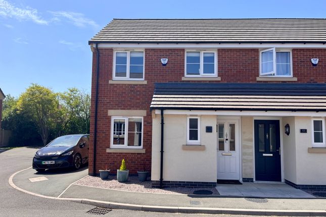 46, Healy Close, Loughborough photo 2