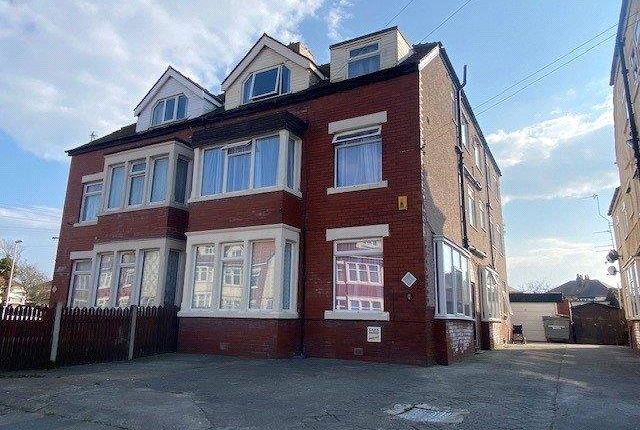 Thumbnail Flat for sale in Luton Road, Thornton-Cleveleys