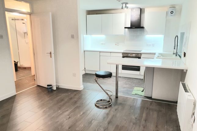 1 Bed Flat To Rent In Vale Lodge Rice Lane Liverpool L9 - 