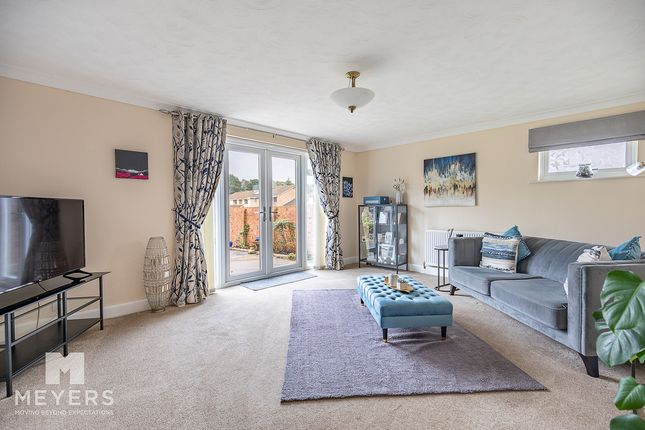 2, Cogdeane Road, Poole photo 3