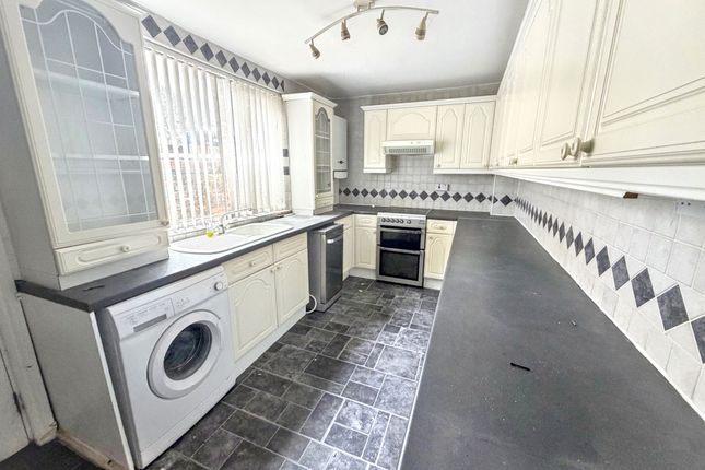 88, Dunston Road, Gateshead photo 2