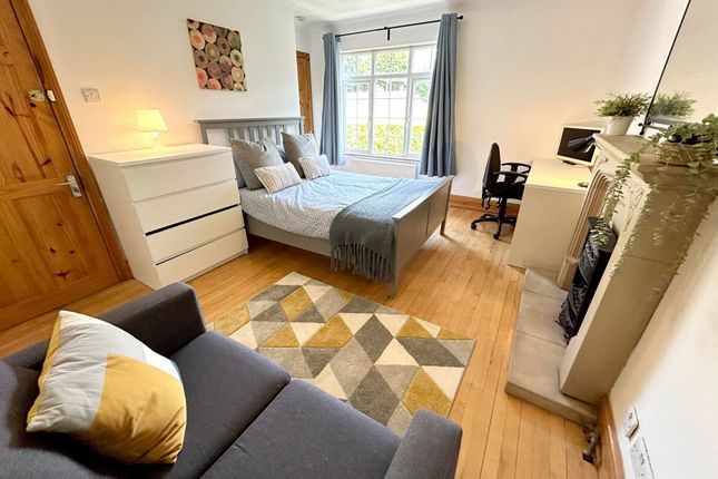 This Beautifully Designed Double Bedroom Features ...