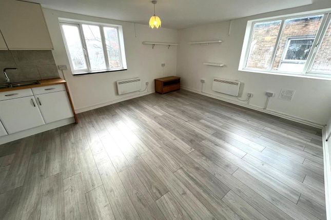 11B, High Street, Wolverhampton photo 4
