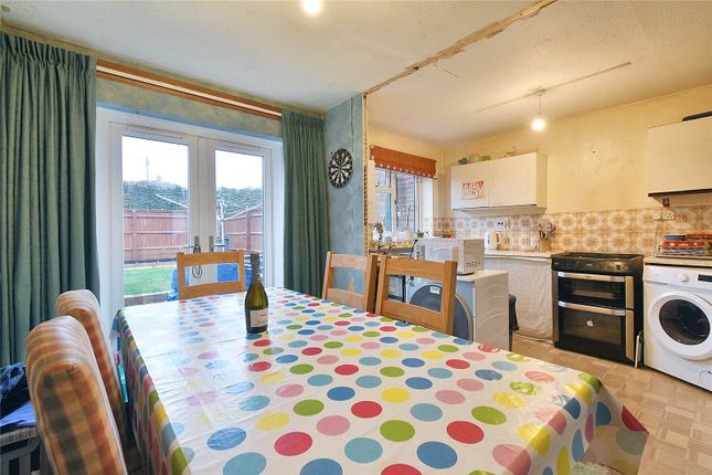 Terraced house for sale in Robertsfield, Thatcham, Berkshire