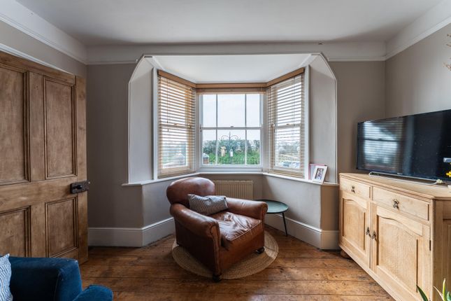 2, Herberton Villas, Warminster photo 3