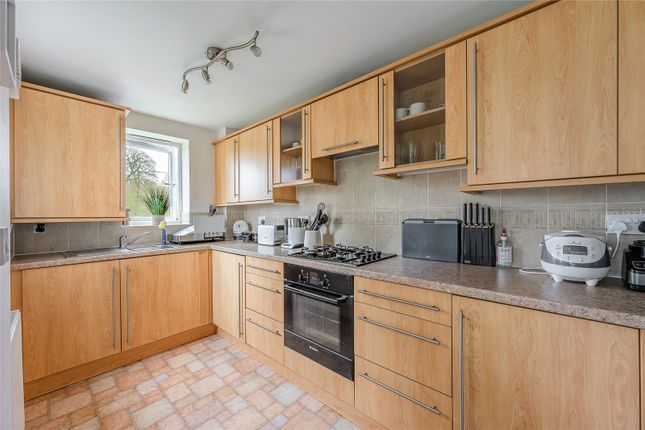 14, Patshull Avenue, Wolverhampton photo 3
