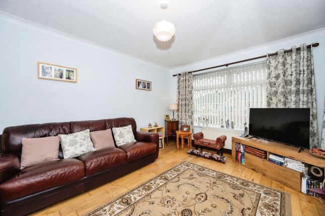 Bungalow for sale in Campbell Crescent, Great Sankey, Warrington, Cheshire