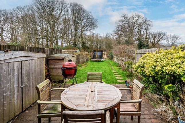 16 Elm Cottages, Edenbridge photo 2