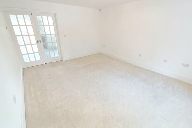 15, Fairfalls Terrace, Durham photo 3