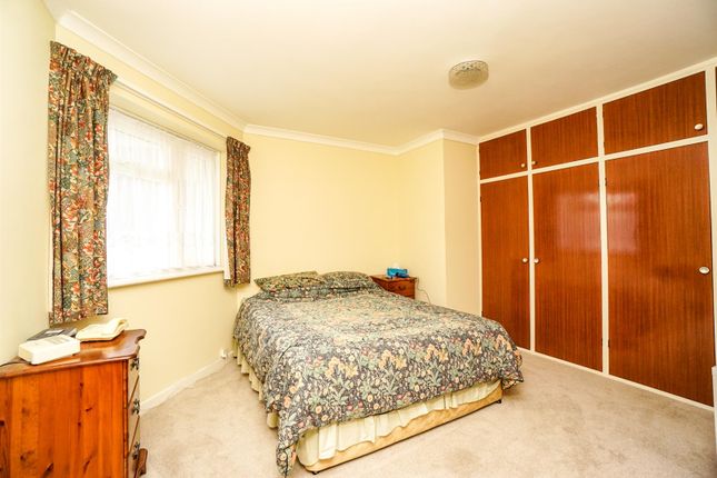 Flat for sale in Linton Court, Linton Road, Hastings