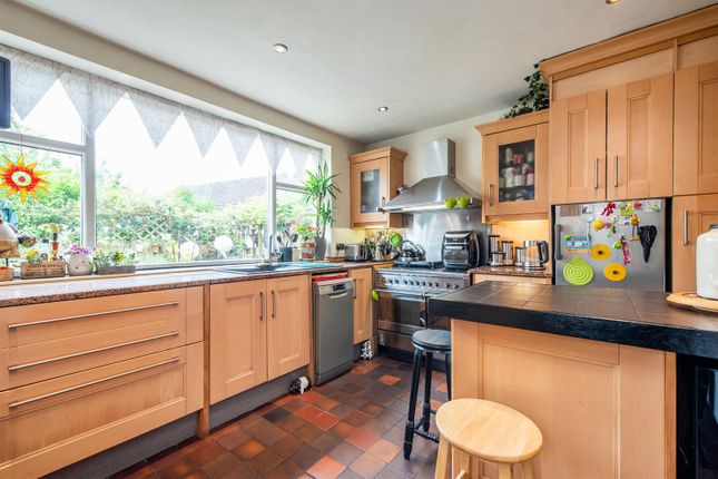 4, Oakmere Avenue, Chorley photo 4