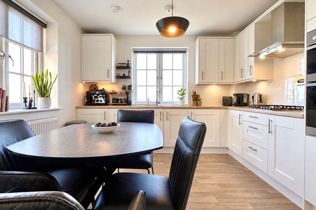 Flat 4, 3 Crown Place, Dorchester photo 4