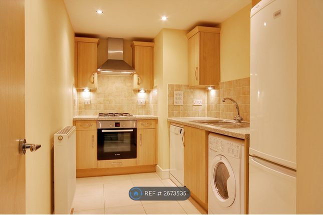 Griffin Court, Black Eagle Drive, Northfleet photo 2