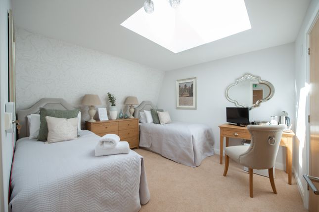 Flat to rent in Gloucester Road, Larkhall, Bath